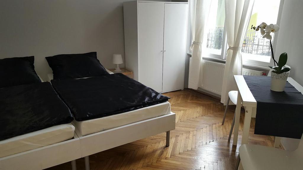 Hello Tourist Flat Apartment บูดาเปสต์ ภายนอก รูปภาพ